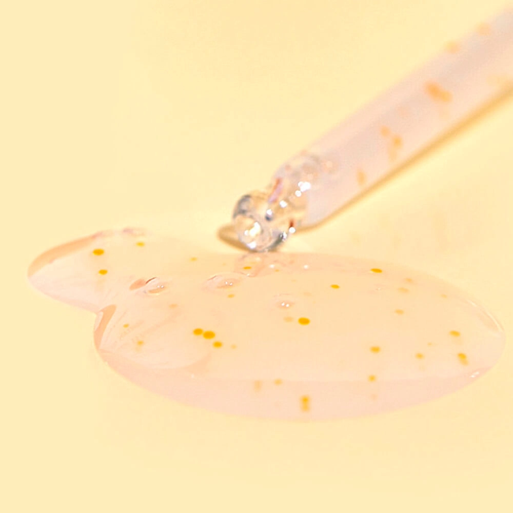 Xiralashgan teri uchun multivitaminli zardob Manyo Galac Whitening Vita Serum fotosurat