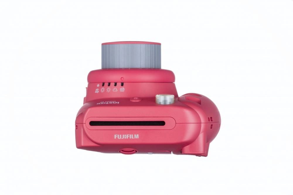 Фотокамера для моментальных снимков INSTAX mini 8 (Raspberry)