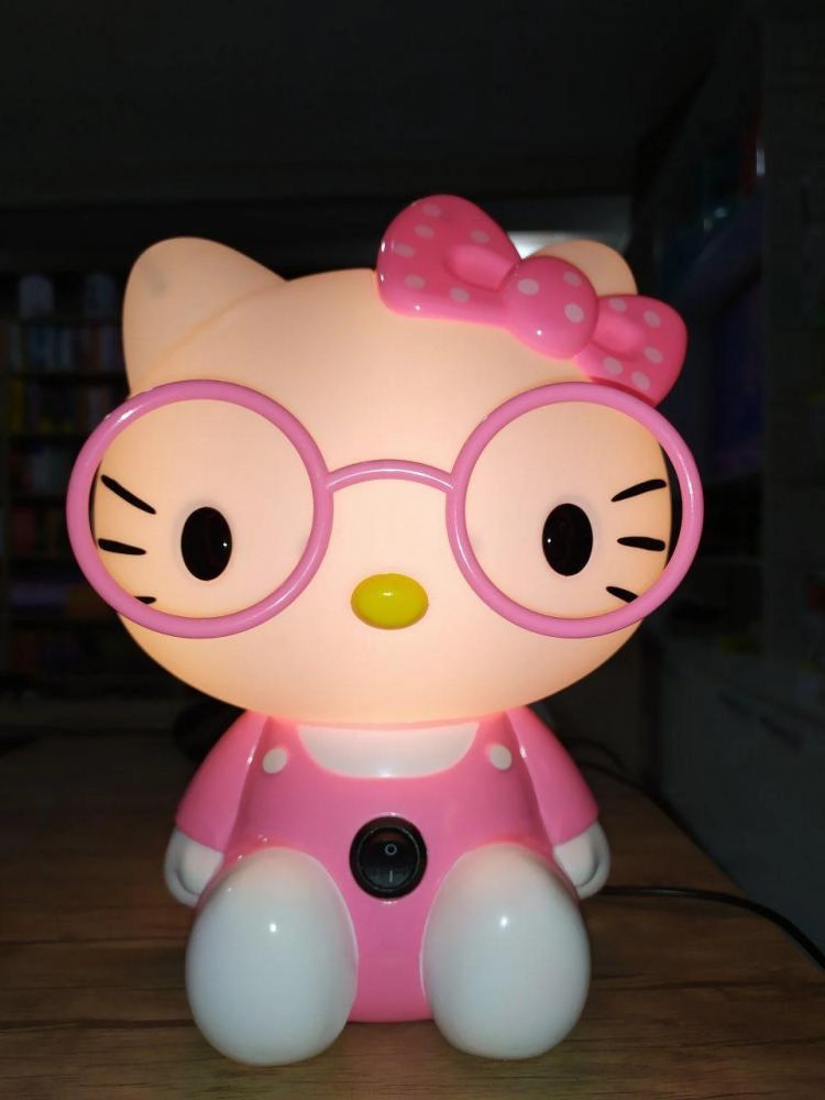 Розовые ночные светильники Hello Kitty для детской комнаты купить