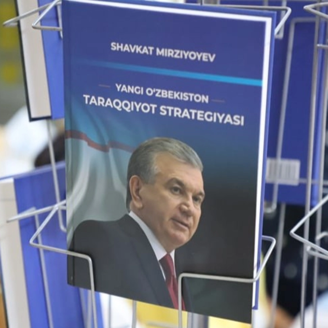 Shavkat Mirziyoyev: Yangi O'zbekiston Taraqqiyot Strategiyasi