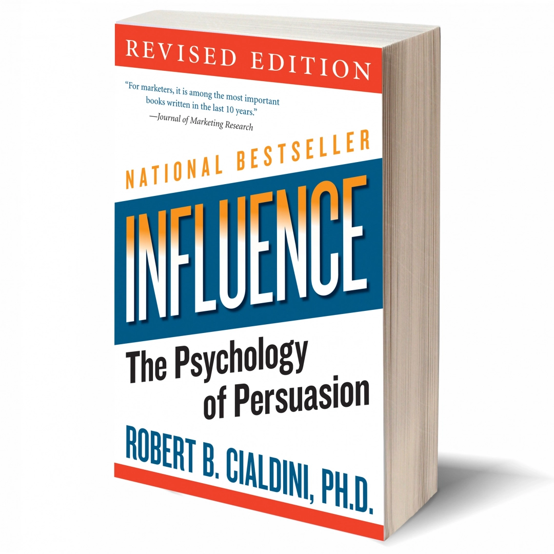 Robert B. Cialdini: Influence. The Psychology of Persuasion (soft cover)