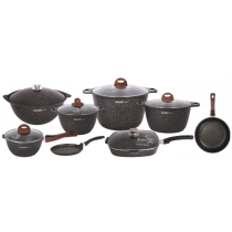 Italiyalik ayolning mushuk surati Jinsiy oyinlar sizning mushuklaringizni korsatadi